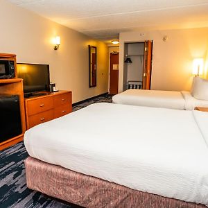 Queen Room Two Queen Beds